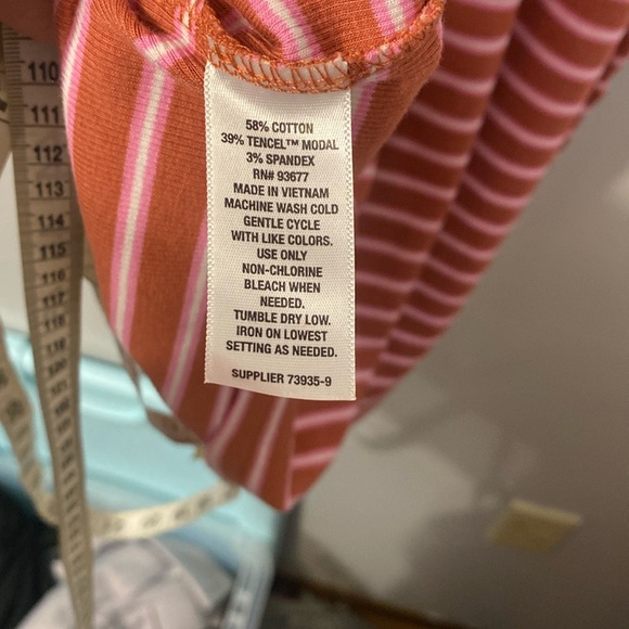 Body-con stripe dress - Picture 6 of 6